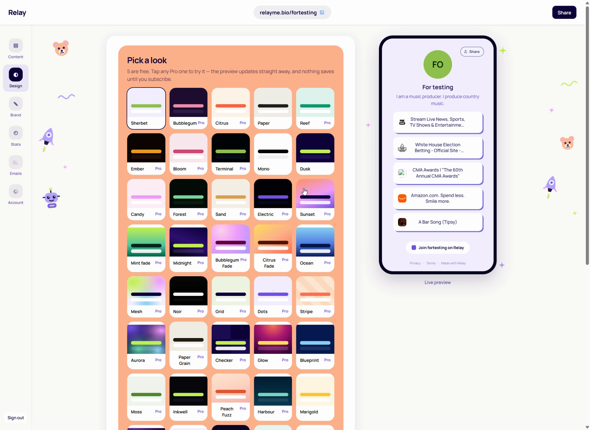 The theme picker showing the available designs